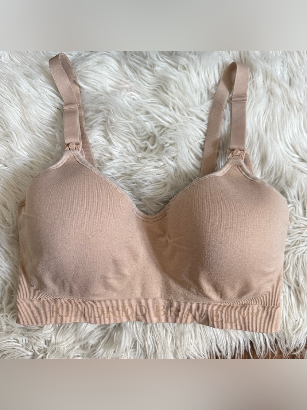 Kindred Bravely Nude Maternity/Nursing Bra Size Large Busty